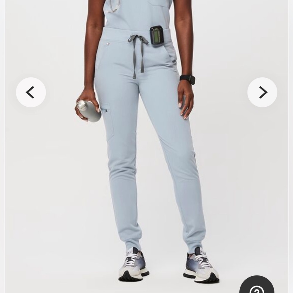 Figs Zamora Jogger Scrub Pants (Dusty Blue)